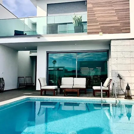 Meluna Vila Albufeira