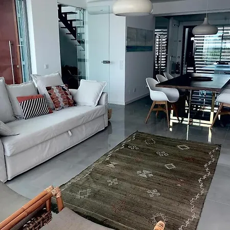 Meluna וילה אלבופיירה